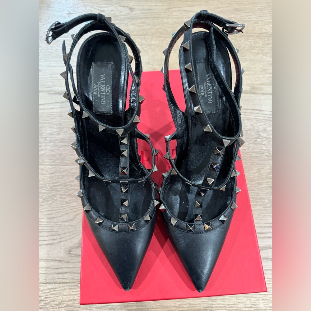 Valentino ROCKSTUD ANKLE STRAP PUMP - Picture 3 of 4
